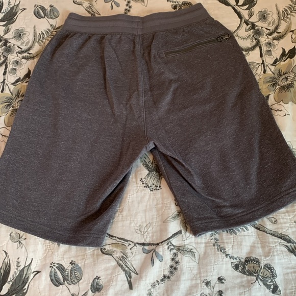 Under Armour shorts - Picture 4 of 4